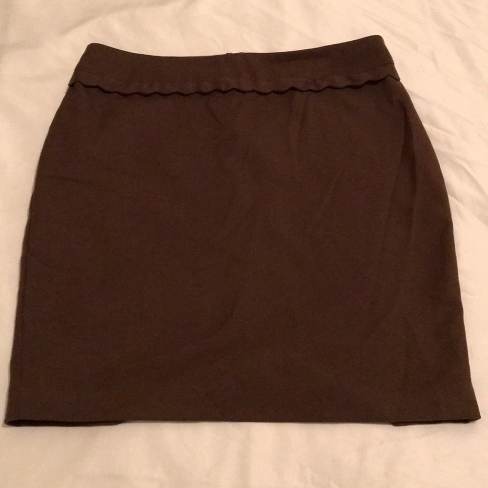 LOFT- pencil skirt